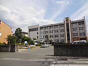 高校「長野県飯田OIDE長姫高校まで2433m」