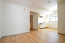 第二観ビル 103 1階3LDKのリビング/ダイニング