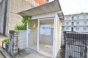 敷地内ゴミ捨て場
