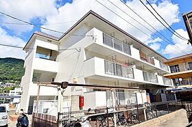 第2森川マンション 102 ｜ 広島県広島市安佐南区八木9丁目（賃貸マンション2LDK・1階・51.90㎡） その1