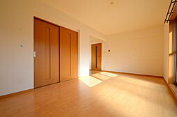 パルテール 1階2LDKのリビング/ダイニング