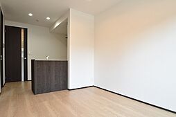 クーアヴァン 102 1階1LDKのリビング/ダイニング