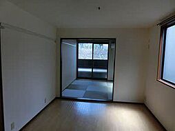 ファミールメゾン 102 1階2LDKのリビング/ダイニング