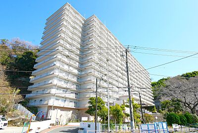 外観：14階建て218戸のビッグコミュニティなマンションです！