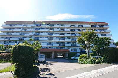 外観:総戸数189戸のビッグコミュニティなマンションです。 外観:総戸数189戸のビッグコミュニティなマンションです。