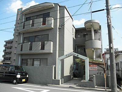 外観：外観写真（昼）
