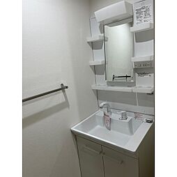 グランタワーイオメール