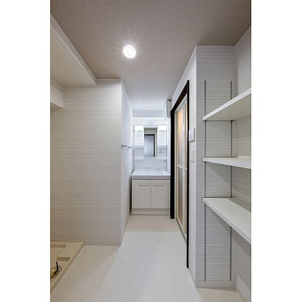 ラ・ドルチェ・ヴィータ中津駅前