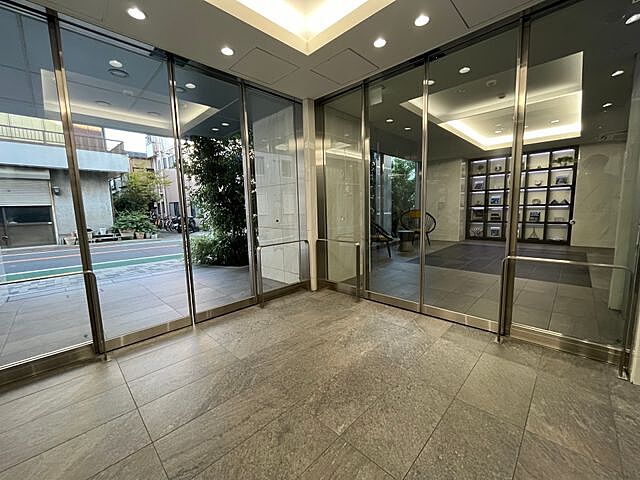 エントランス