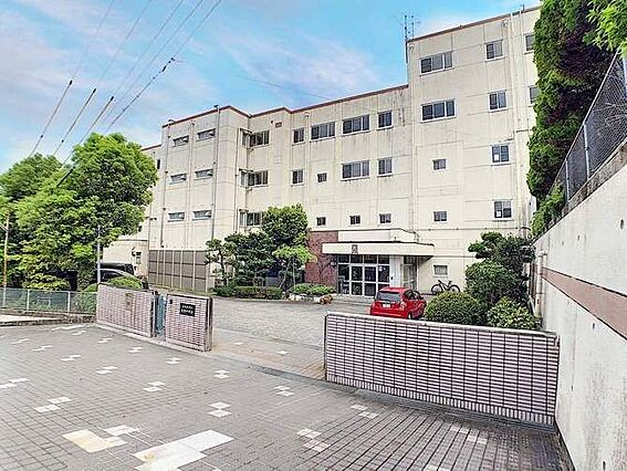 東陵中学校まで...