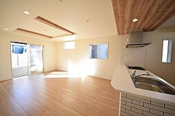 リビング/ダイニングの画像