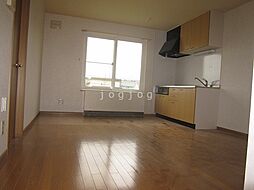ピュアパレスII　Ｂ棟 202 2階2LDKのリビング/ダイニング
