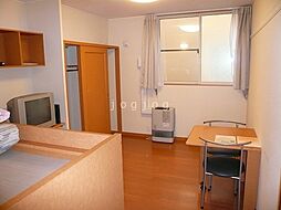 レオパレスイエローローズ 111 1階1Kのリビング/ダイニング