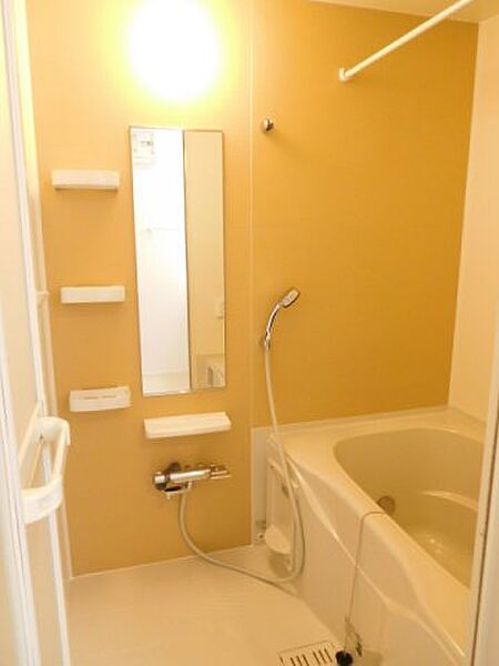 画像5:浴室