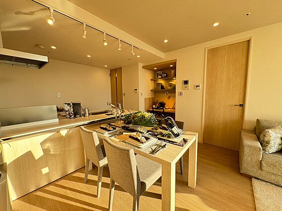 「空間が織り成...