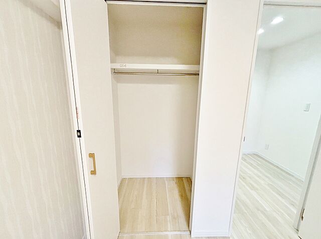 収納 梅島ハイツ 2階/-