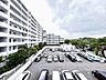 バルコニー：窓を開けると広がる青空。心をリフレッシュして日々を過ごしていきましょう。