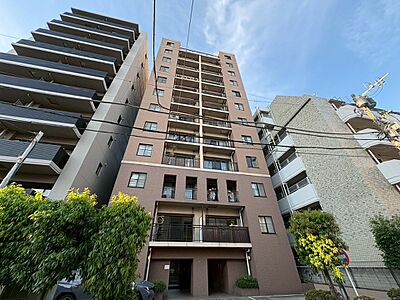 外観:資料には掲載していない情報が、現地にはたくさんあります。是非一度、現地をご確認ください。 外観:資料には掲載していない情報が、現地にはたくさんあります。是非一度、現地をご確認ください。