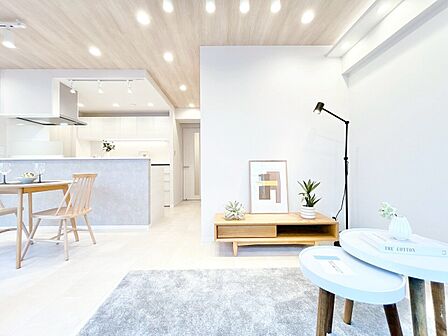 快適に過ごす毎日を求めて、暮らしの中でご自身の「マイホーム」に創り上げてください。