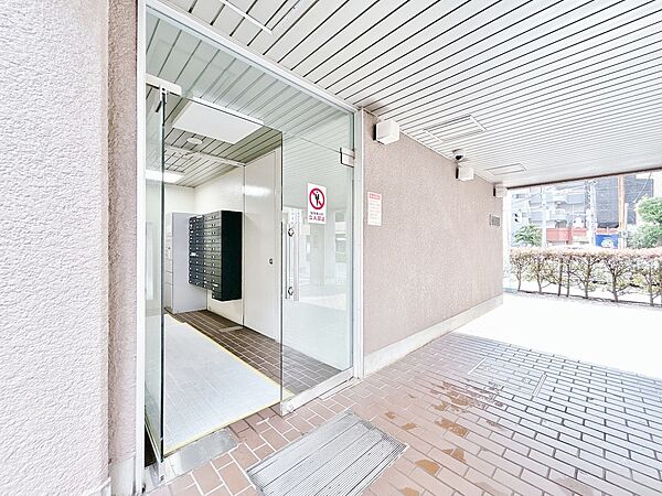 エントランスを拡大表示
