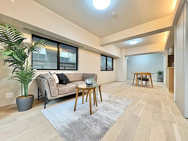 リビング/ダイニングを拡大表示