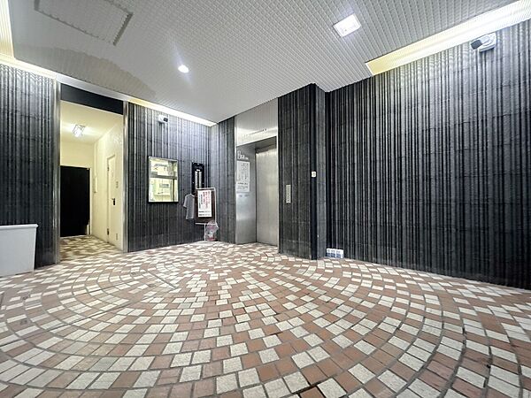 エントランスを拡大表示