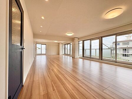 「空間が織り成すひとつ先の住み心地」を演出します。