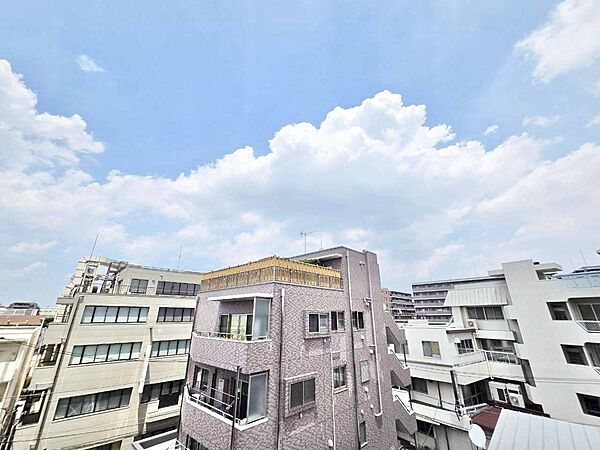 バルコニーを拡大表示
