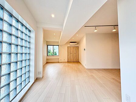 「空間が織り成すひとつ先の住み心地」を演出します。