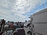 バルコニー：窓を開けると広がる青空。心をリフレッシュして日々を過ごしていきましょう。
