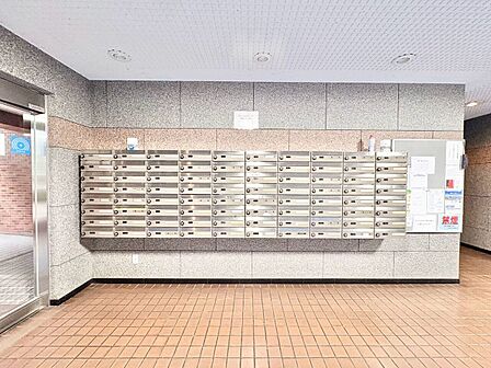 郵便物を受け取るための郵便受けも、きちんと管理されています。