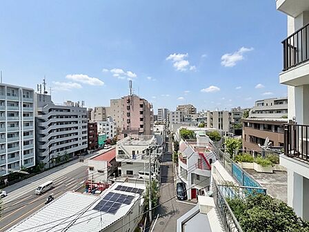 頬をなでる、優しい風を感じることが出来ます。