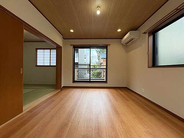 室内