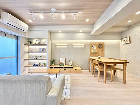 豊かな居住性と、安心感を満たすクオリティが見事に調和した住空間。