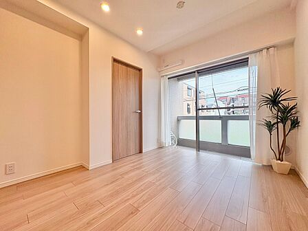 快適に過ごす毎日を求めて、暮らしの中でご自身の「マイホーム」に創り上げてください。