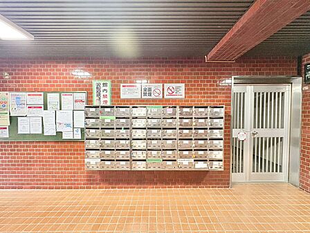 郵便物を受け取るための郵便受けも、きちんと管理されています。