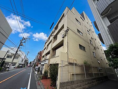 現地に足をお運びいただいた際には、周辺散策などをお勧めいたします。