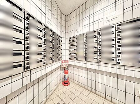 郵便物を受け取るための郵便受けも、きちんと管理されています。