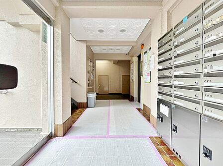 エントランスは、毎日の行き帰りで使う大事な空間です。