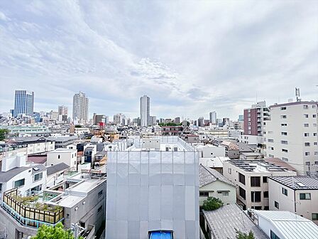 頬をなでる、優しい風を感じることが出来ます。