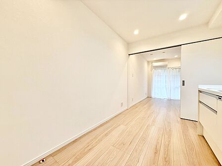 豊かな居住性と、安心感を満たすクオリティが見事に調和した住空間。