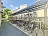 設備：きちんと整備された駐輪場。住む方の心遣いが感じられます。