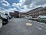 駐車場：本物件の駐車スペースです。車種制限のある場合もございますので、お気軽にお問い合わせくださいませ。