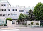 世田谷区立瀬田中学校（750m）