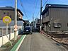 外観：前面道路含む現地写真