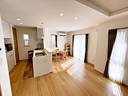 リビング/ダイニングの画像