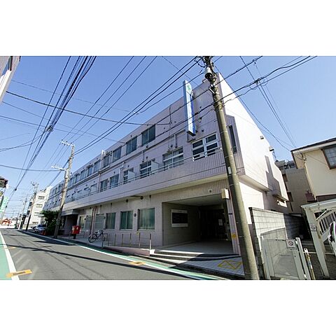 病院「本牧病院（内・外・整・消・神経内・リハ）まで750ｍ」