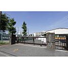 小学校「市立崇善小学校まで610ｍ」