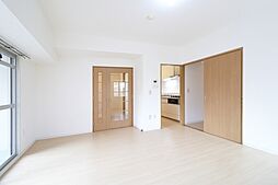 URビーコンヒル能見台サウスヒル 4階3LDKのリビング/ダイニング