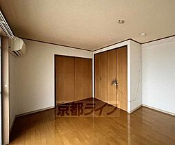 JR山陰本線 花園駅 徒歩10分の賃貸マンション 4階1DKのリビング/ダイニング